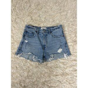 Abercrombie & Fitch Womens Size 28/6 Distressed Mom High Rise Denim Shorts